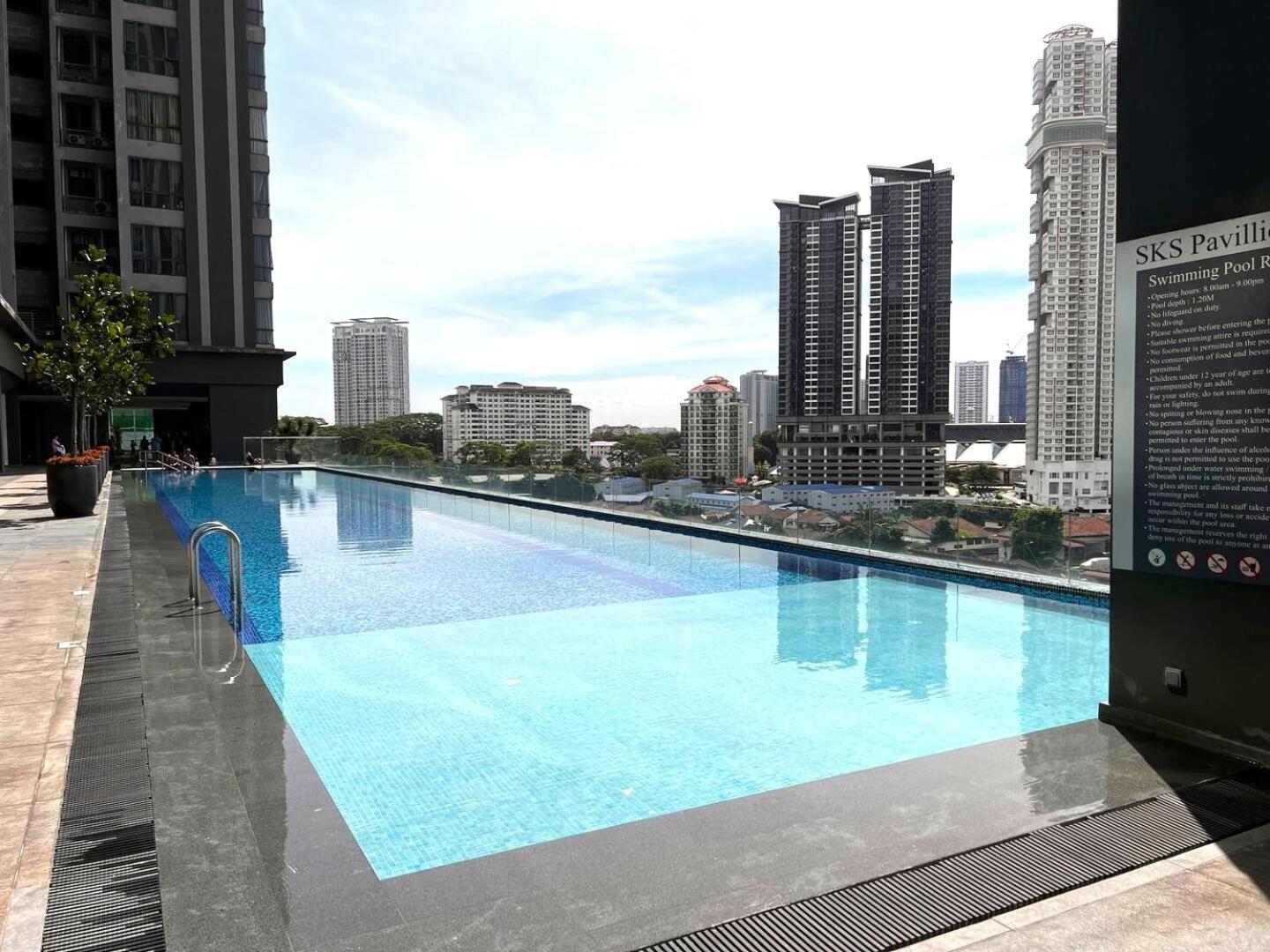 Sks Pavillion Residences *