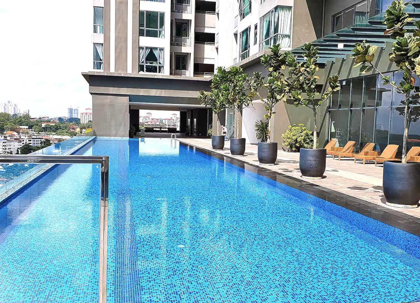 Pangsapuri Sks Pavillion Residences