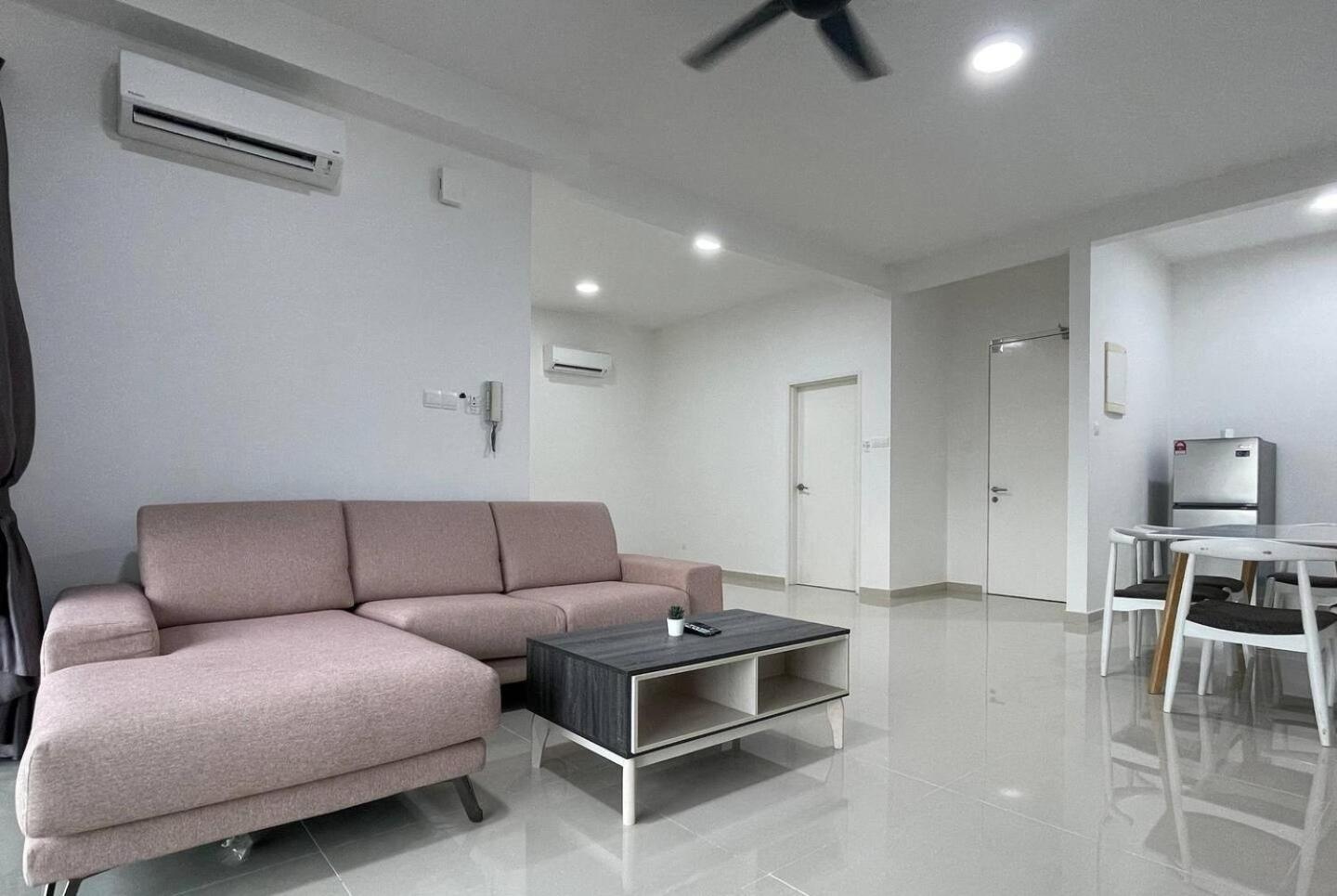 Sks Pavillion Residences *