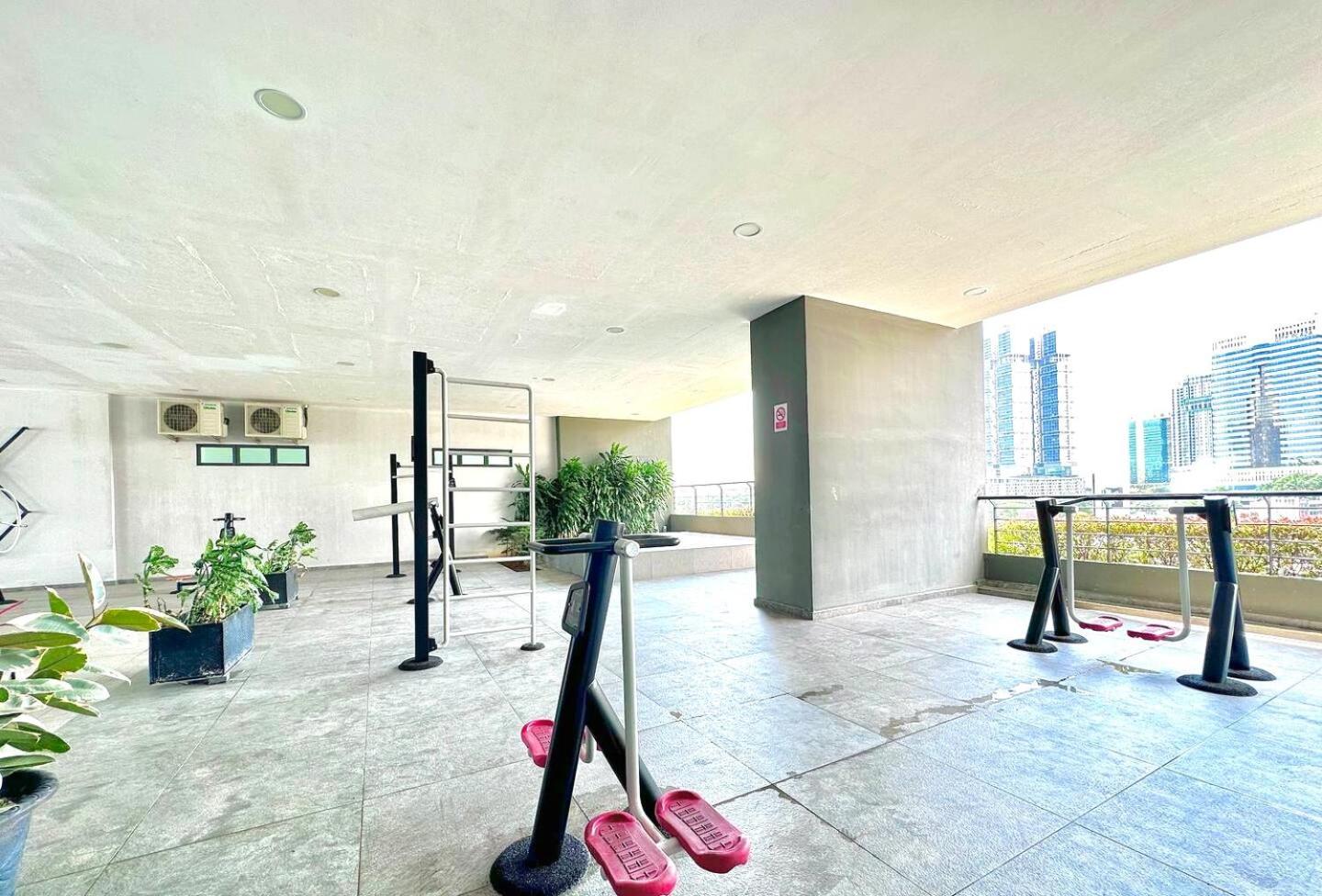 Sks Pavillion Residences Apartment *